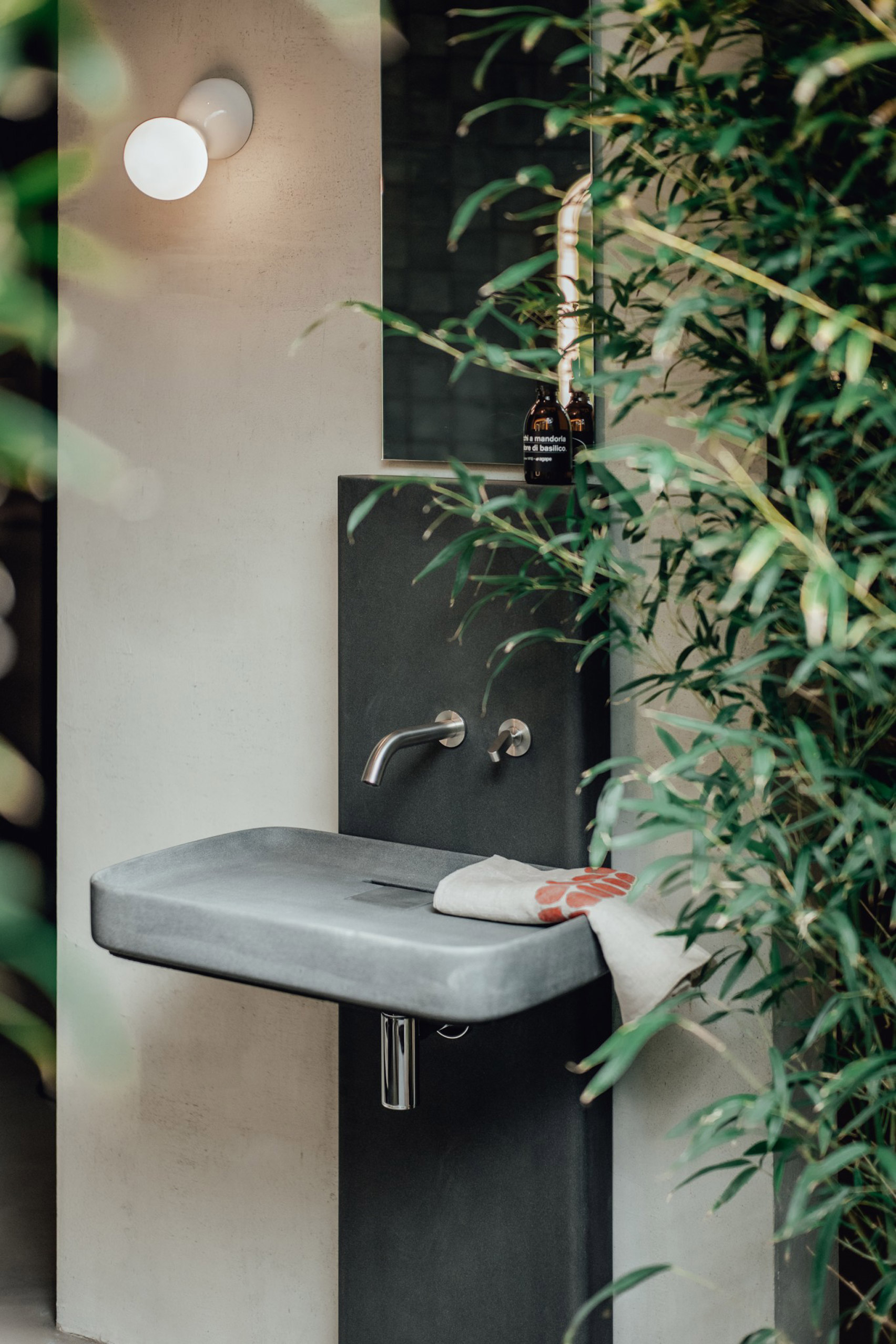 concrete，Shower Room，Petra bathroom，