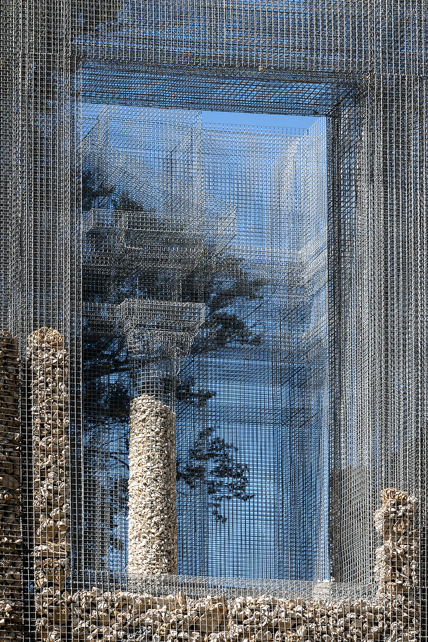 Metal mesh sculpture，Park sculpture，Altserra，Slide，Metal mesh formwork，
