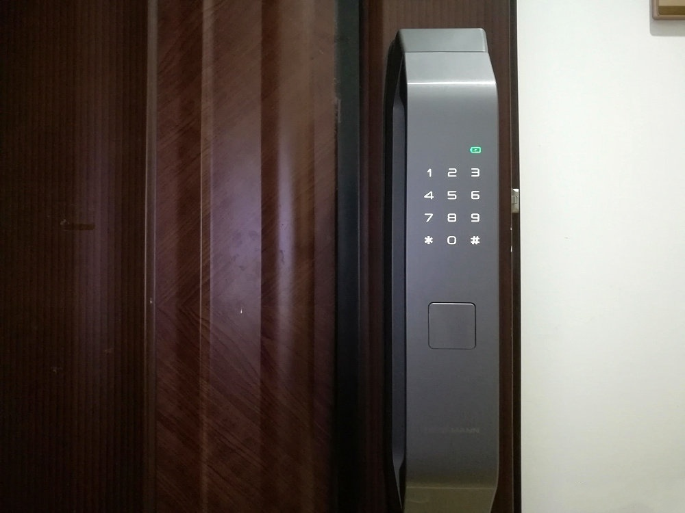 aluminium alloy，fingerprint，intelligence，Deshmann，q5，Door lock，2019 red dot product design award，reddot，