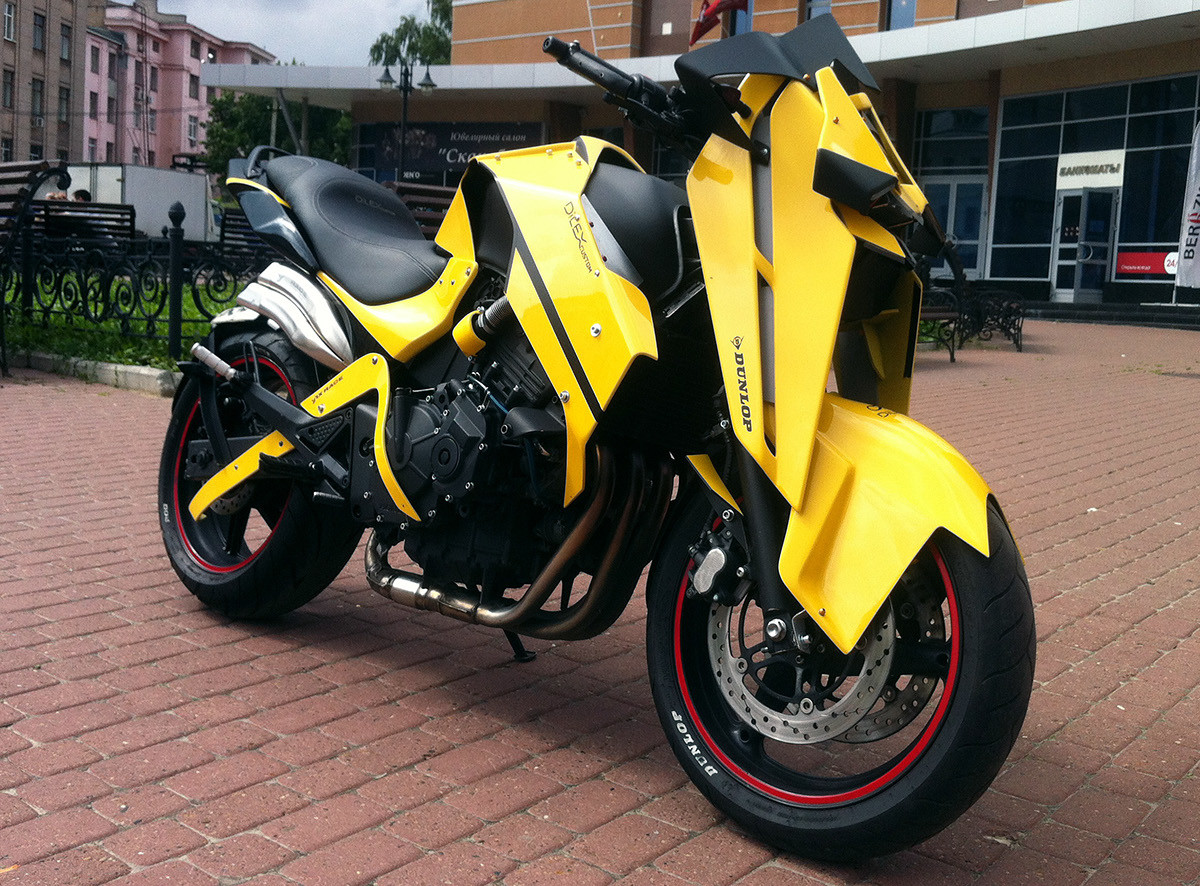 Geometric sense，Mechanics，traffic，fashion，lithe，