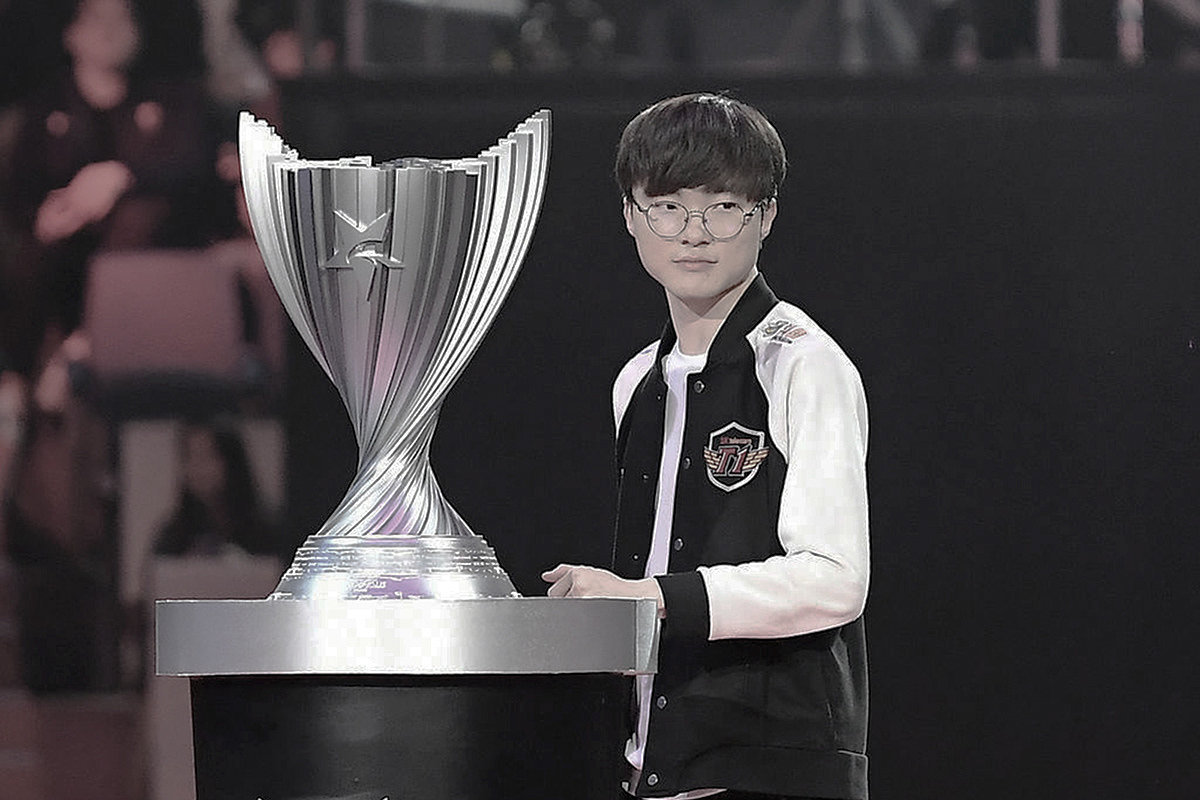 LCK，the republic of korea，trophy，League of Heroes，game，