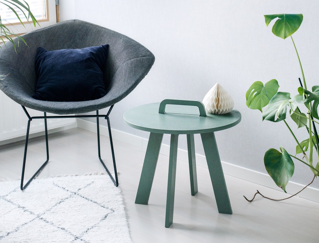 Simo Lahtinen，portable，furniture，Table，