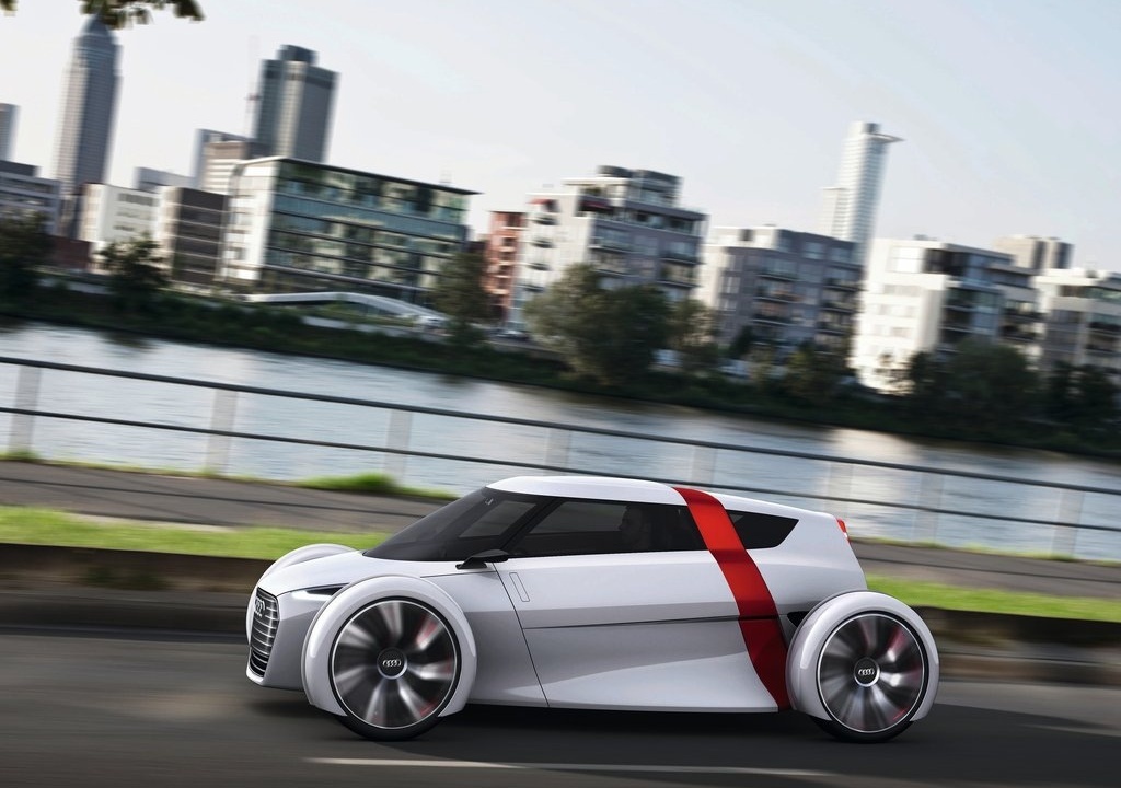 intelligence，Small shape，lovely，Light-Duty Vehicle，industrial design，