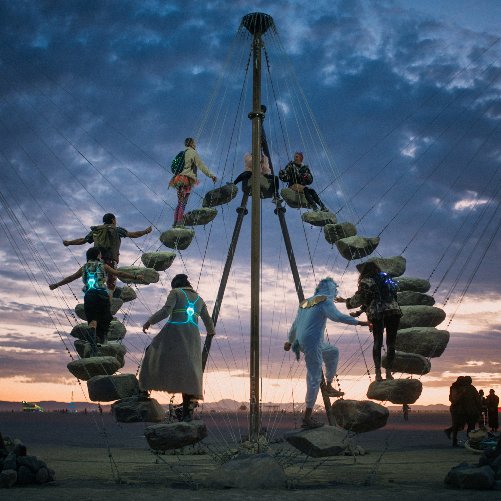 Stone 27，device，suspension，stone，to climb，