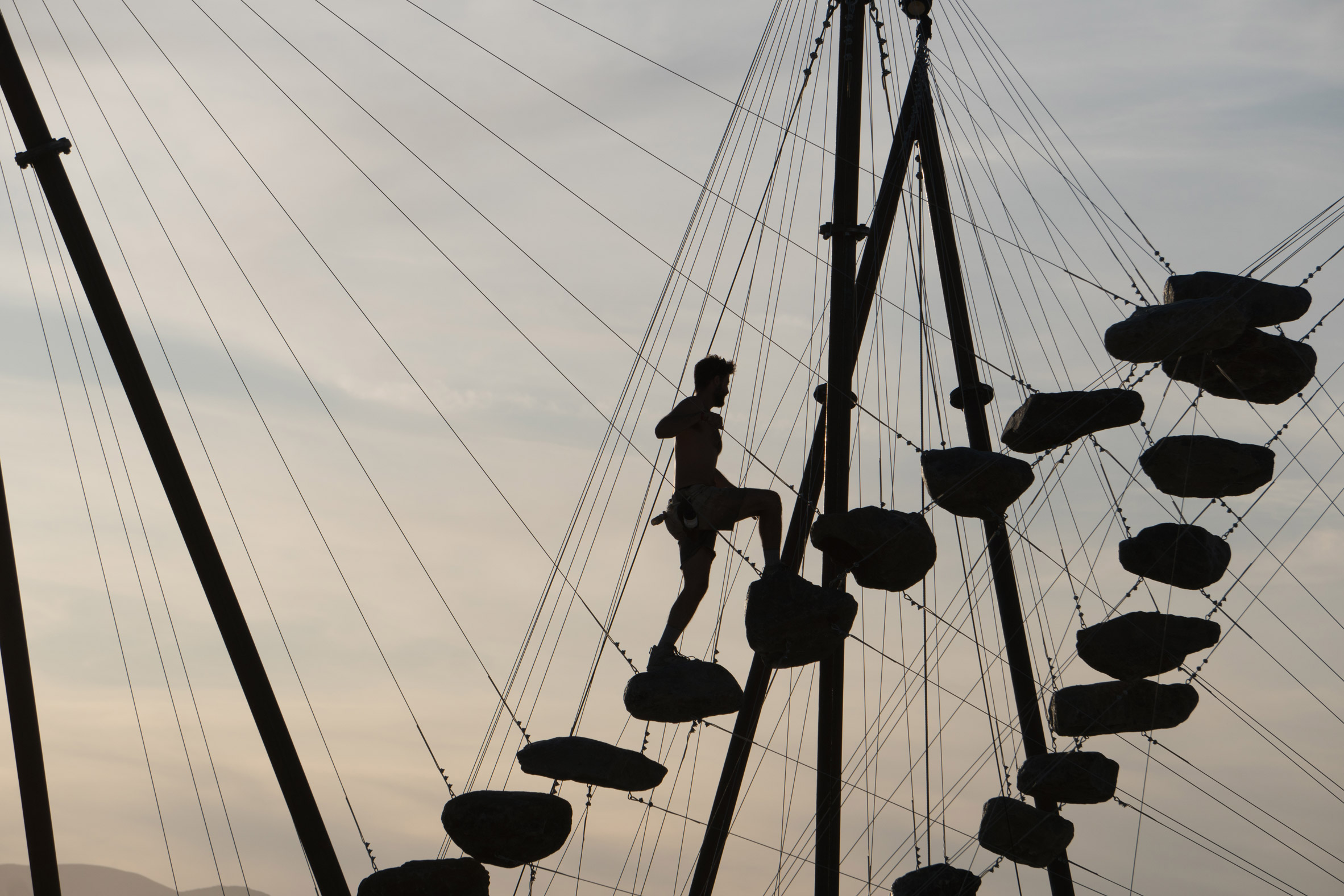 Stone 27，device，suspension，stone，to climb，