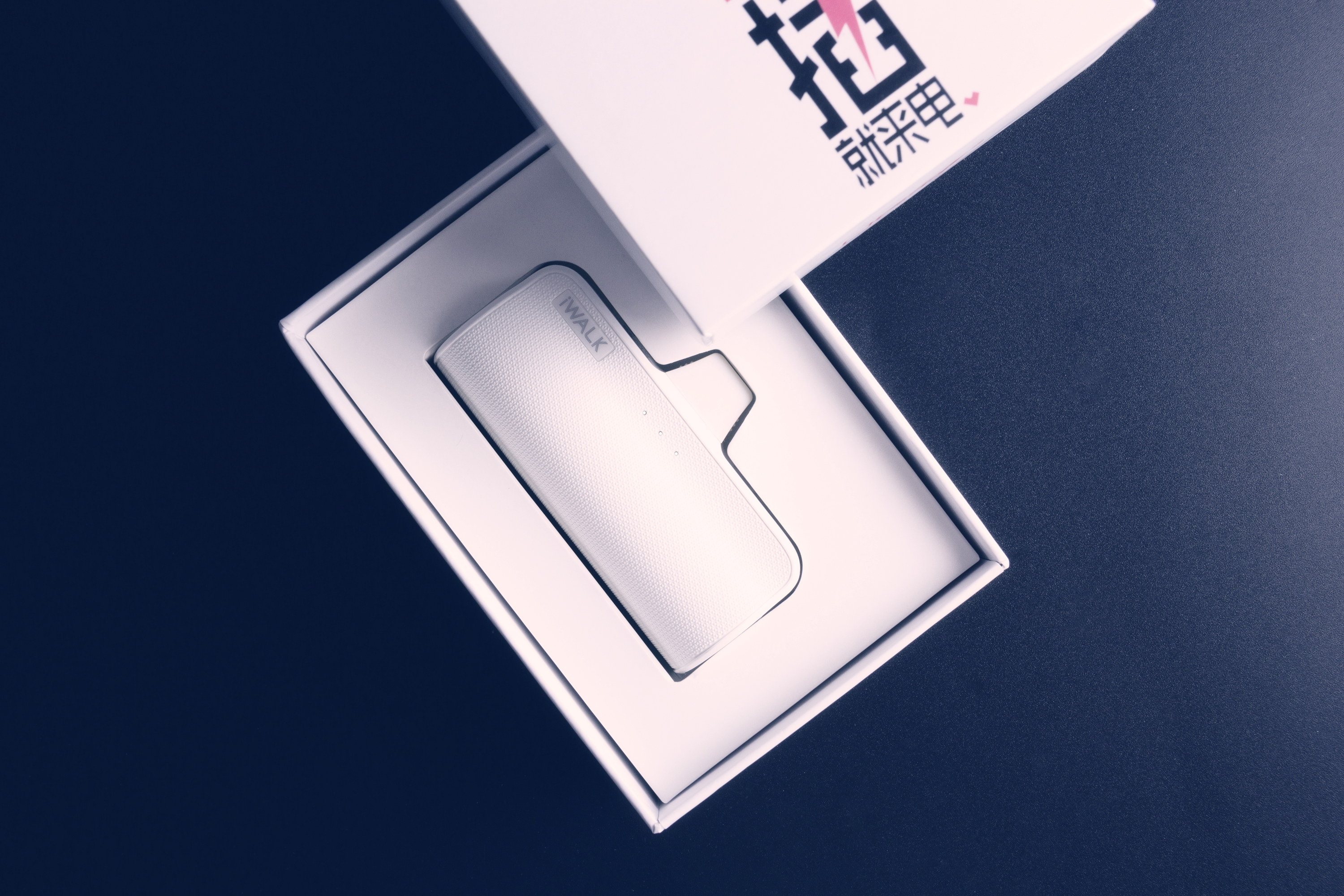 Integrated design，Small volume and large capacity，Compact and portable，Direct insertion，