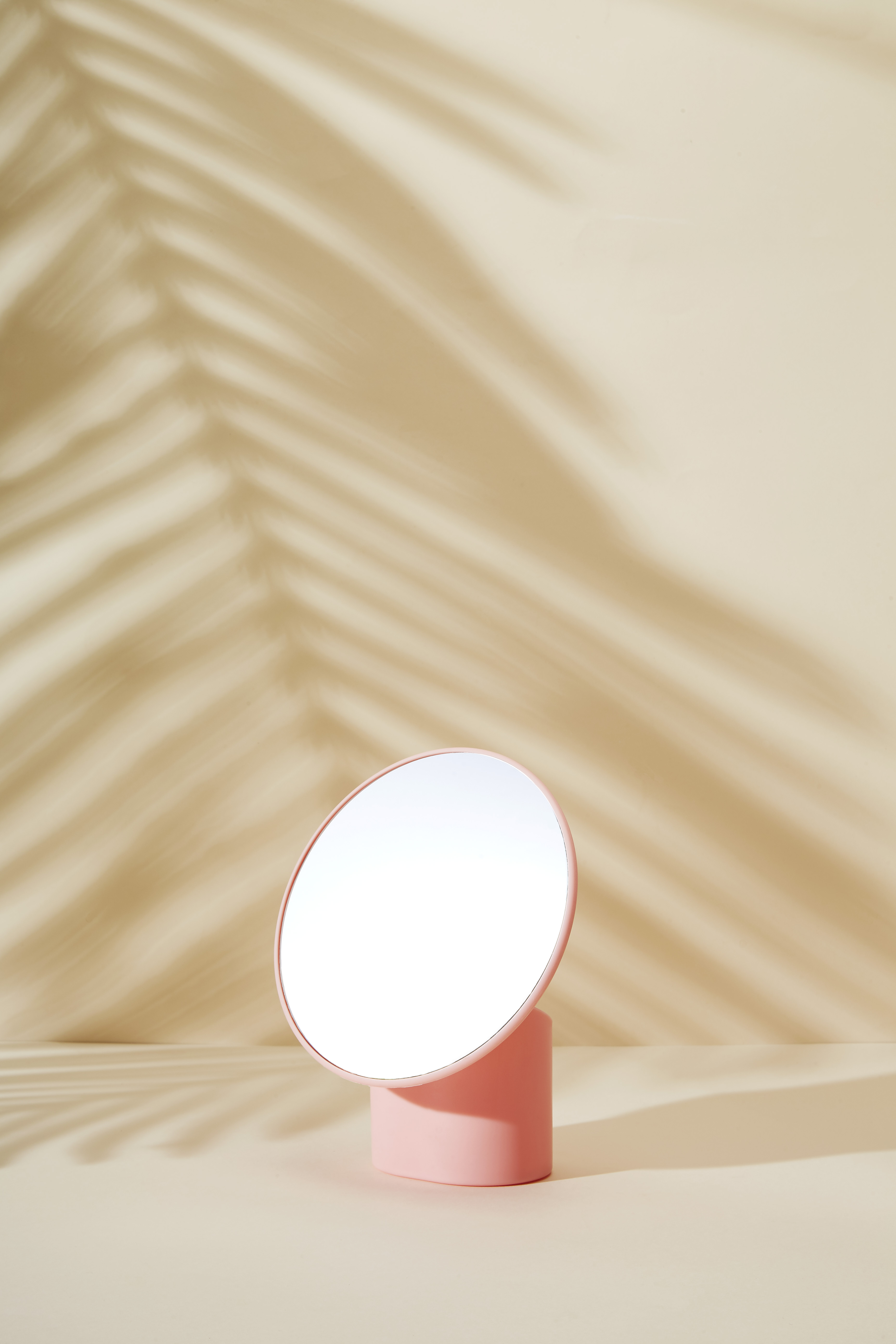 mirror，Beauty makeup，Receive，life，original，