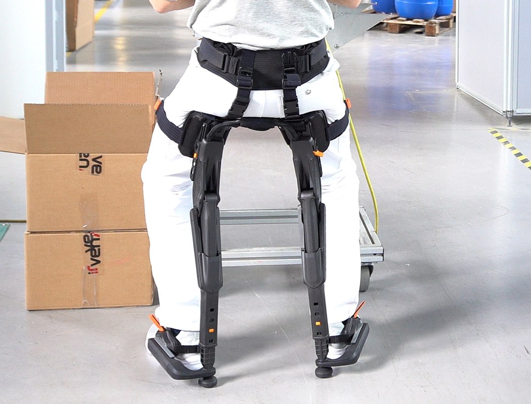 tool，invention，chair，