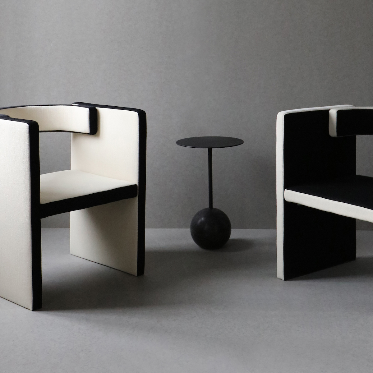 furniture，Table chair，ornaments，lamp，painting，Wrist watch，