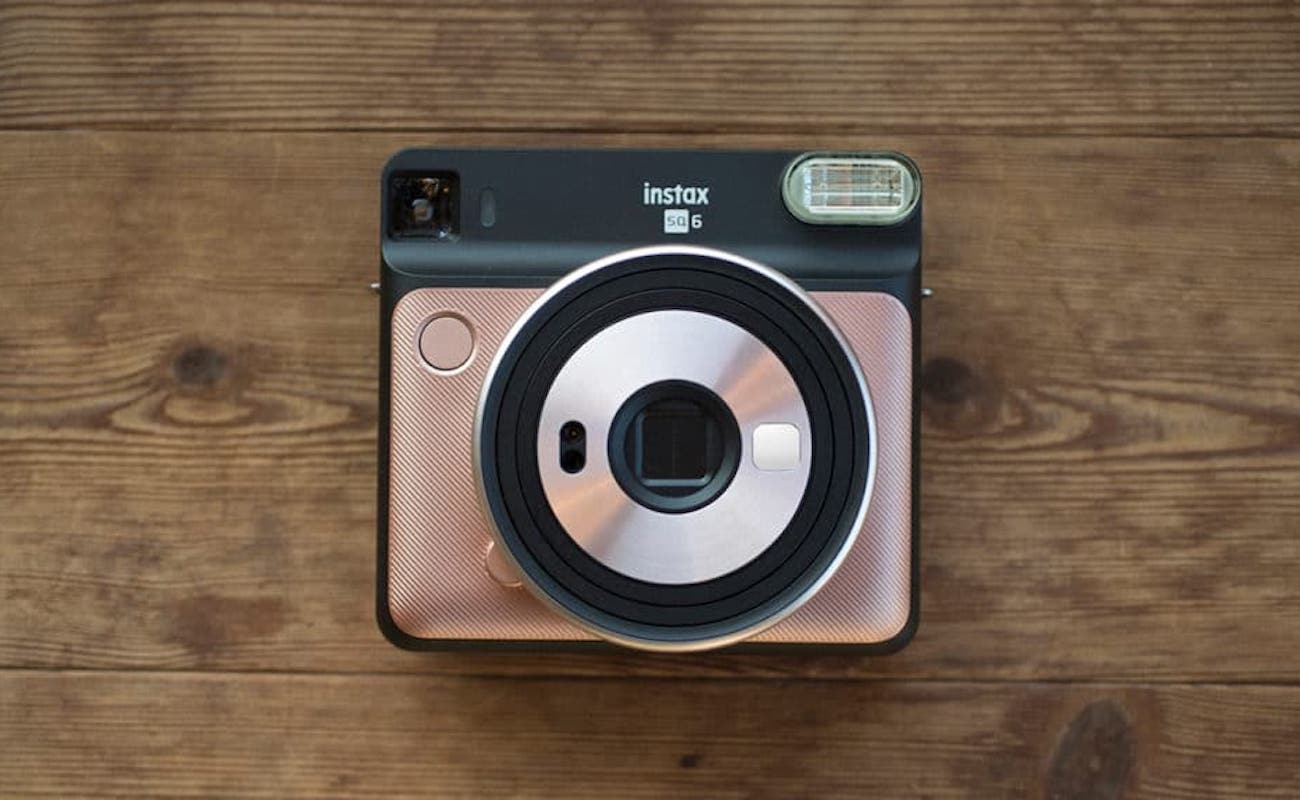 Electronics，Camera design，Fujifilm Instax SQ6，