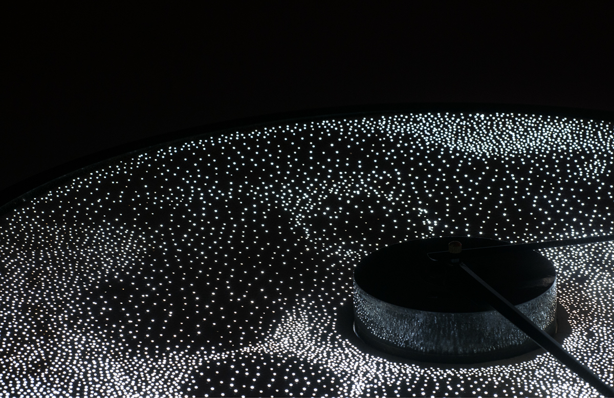 black，Clock，Lunar Clock，