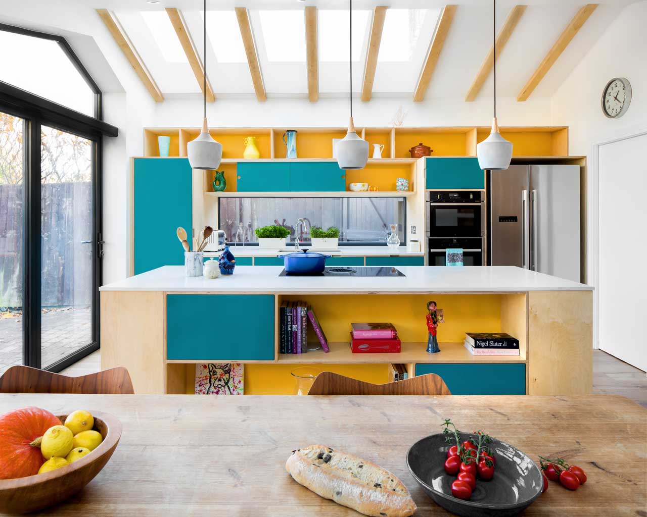 Contrast style，Architectural design，Interior design，