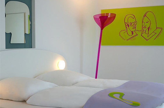 American designer，Karim Ricky，