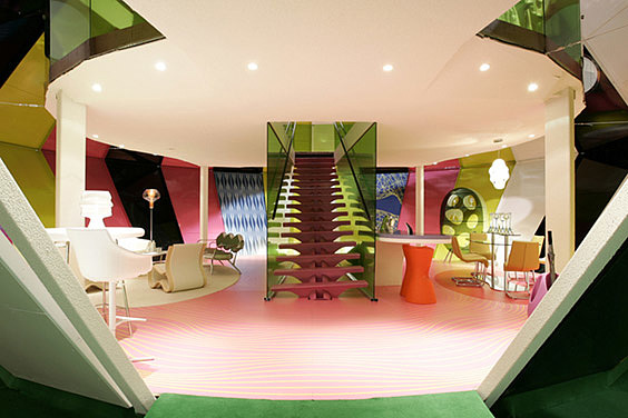 American designer，Karim Ricky，
