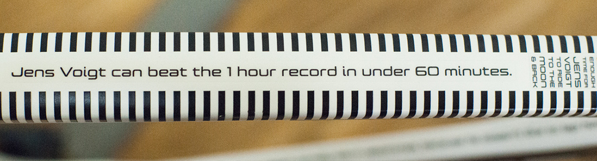 racing，Bicycle，Bicycle，clock dial，vehicle，Transportation tools，