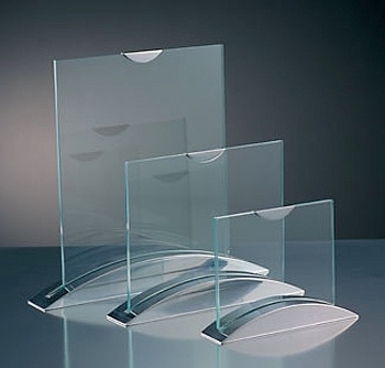 Karim Ricky，American designer，Grotesque design，