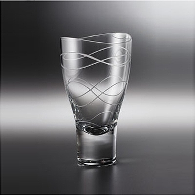 Karim Ricky，American designer，Grotesque design，