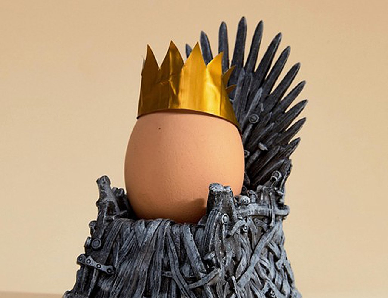 packing design，Metal，Iron Throne novel egg cup，