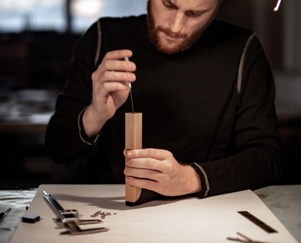 Mackenzie，briefcase，Metal，