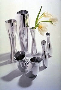 Karim Ricky，American designer，Grotesque design，