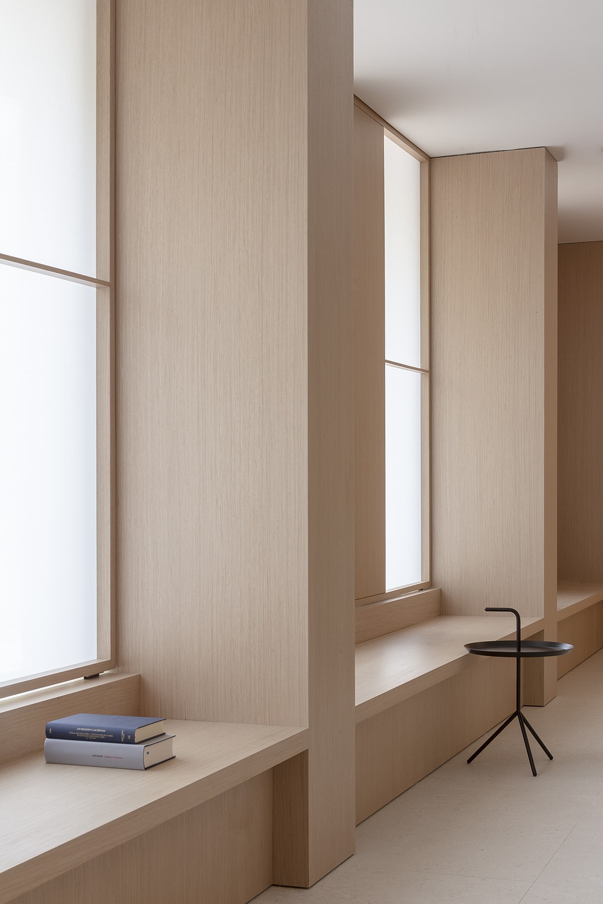 clinic，concept，Glass，Light wood，meditation，