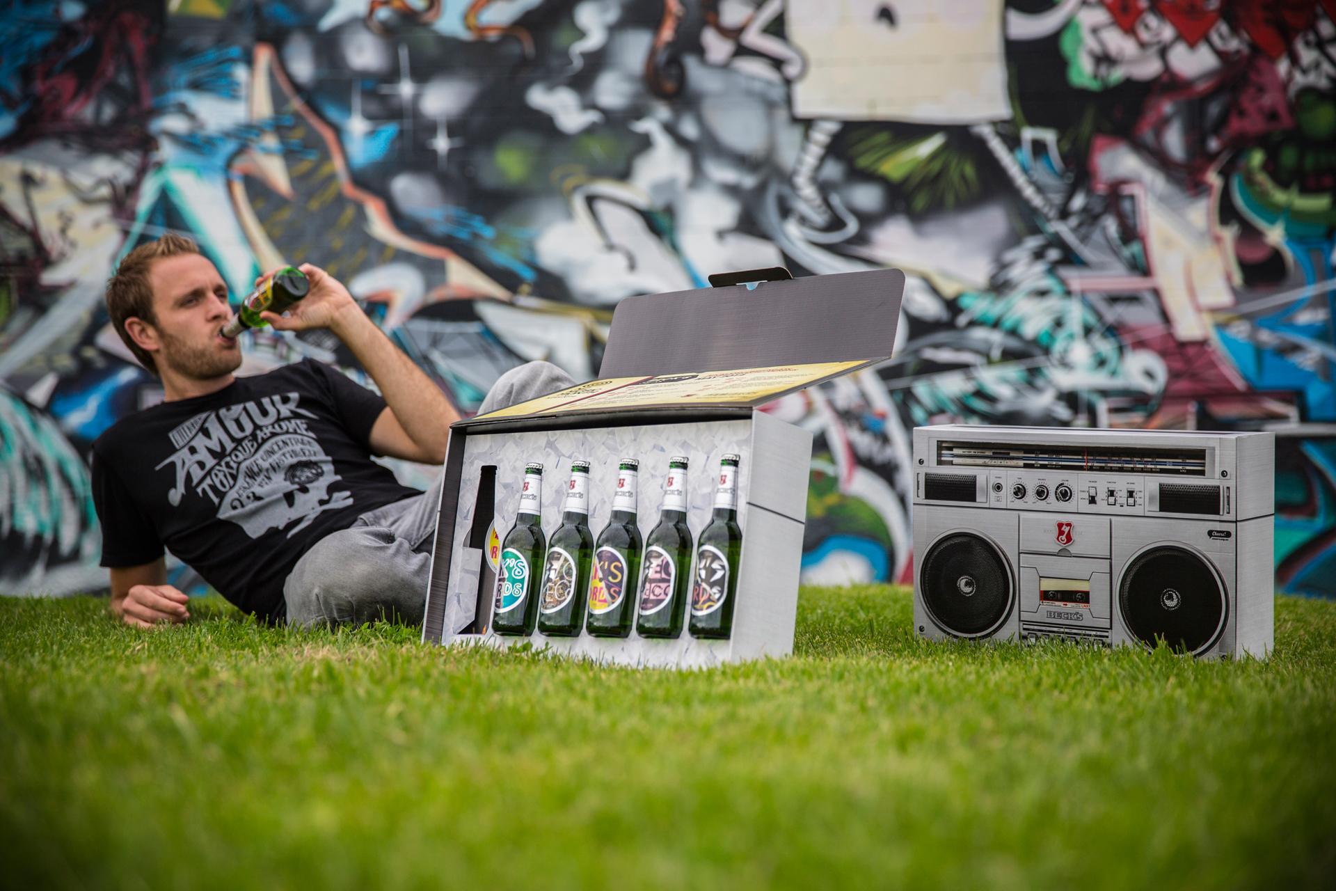 Retro，Beer，loudspeaker box，packing design，packing box，originality，