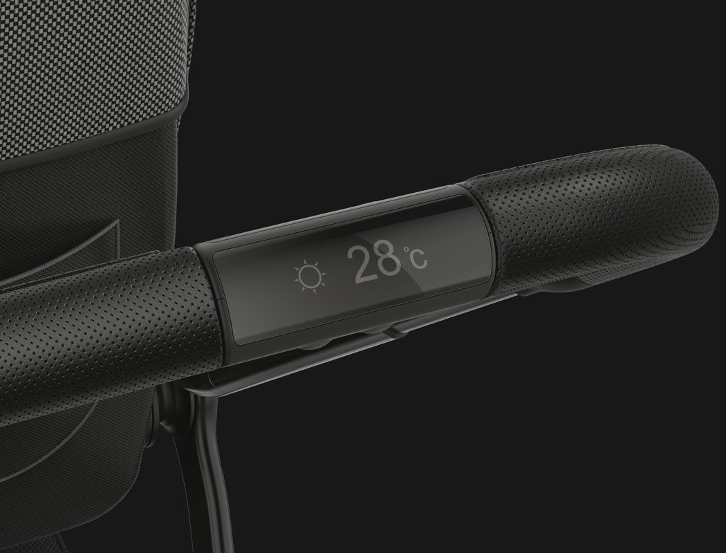 Children's car，black，Intelligent monitoring，