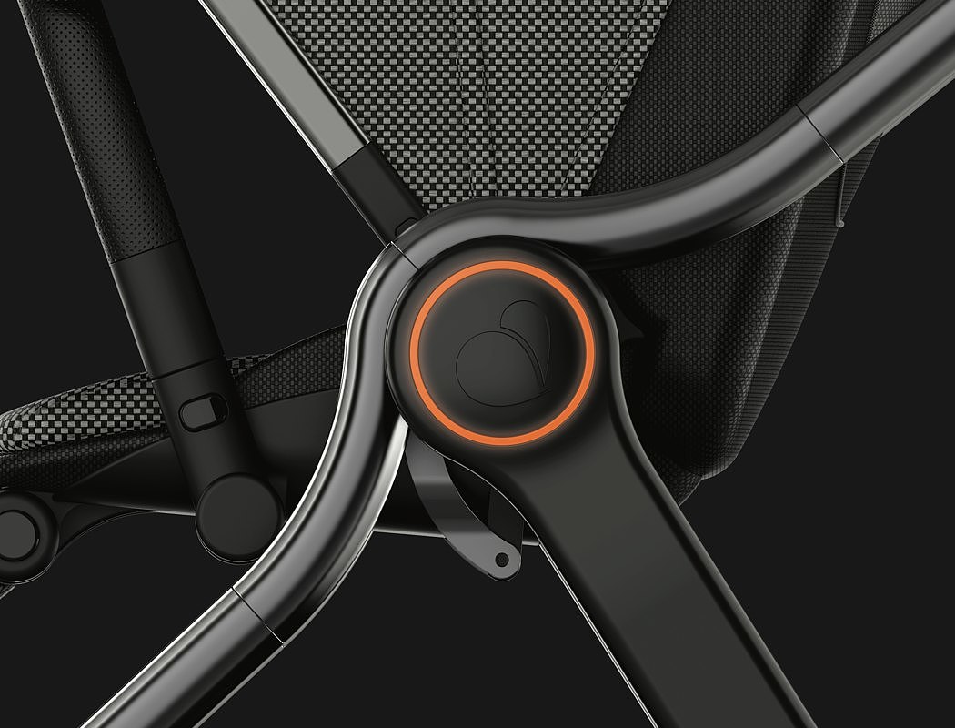 Children's car，black，Intelligent monitoring，