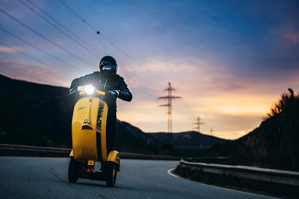 金属，摩托车，The Z-Scooter，