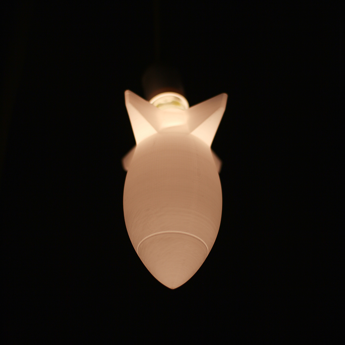 Bomb Lamp，灯具设计，白色，