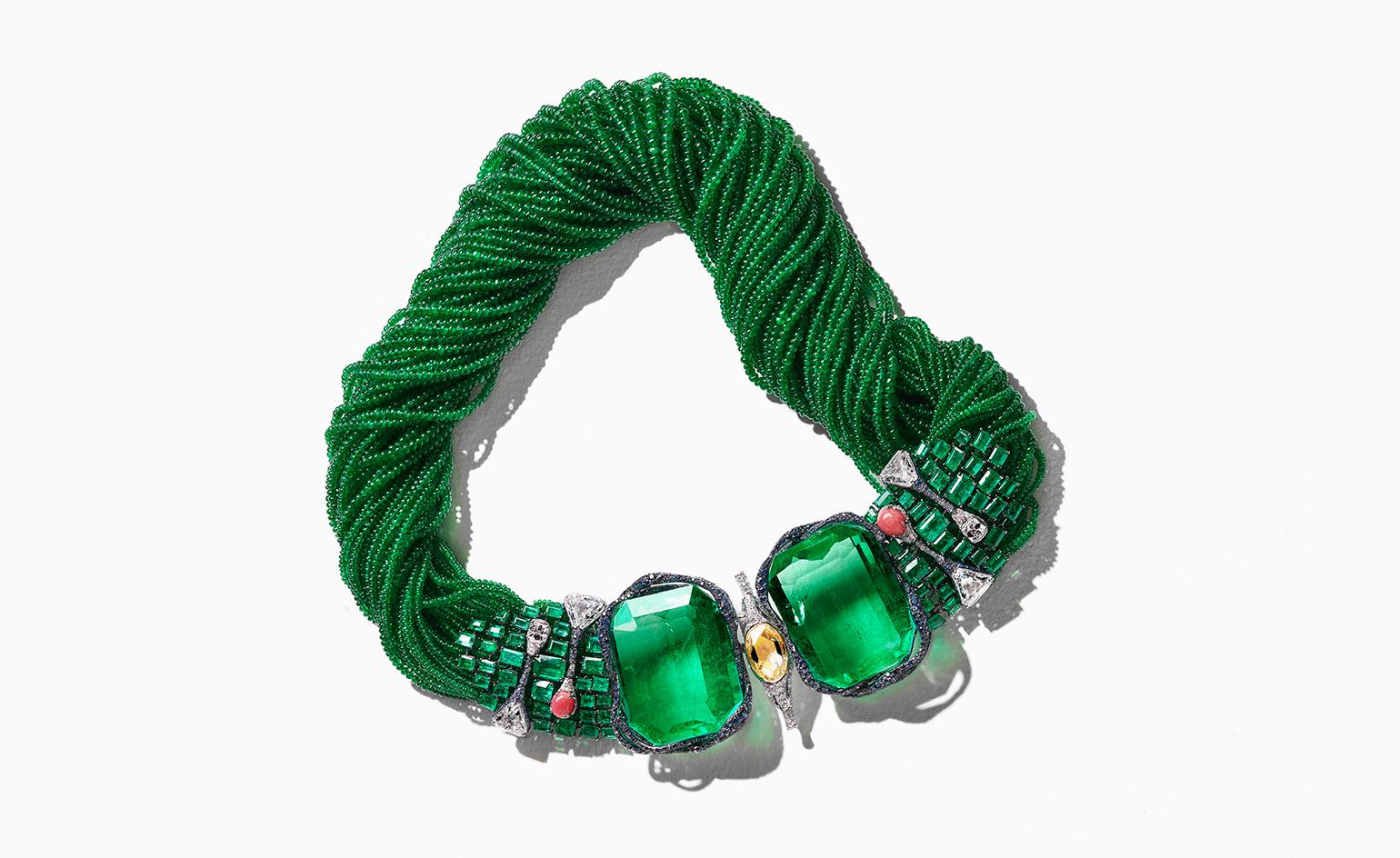 Diamonds，Metal，Jewelry design，