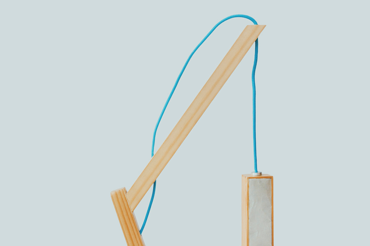 Floor lamp，industrial design，product design，engineering，Wooden lamp，