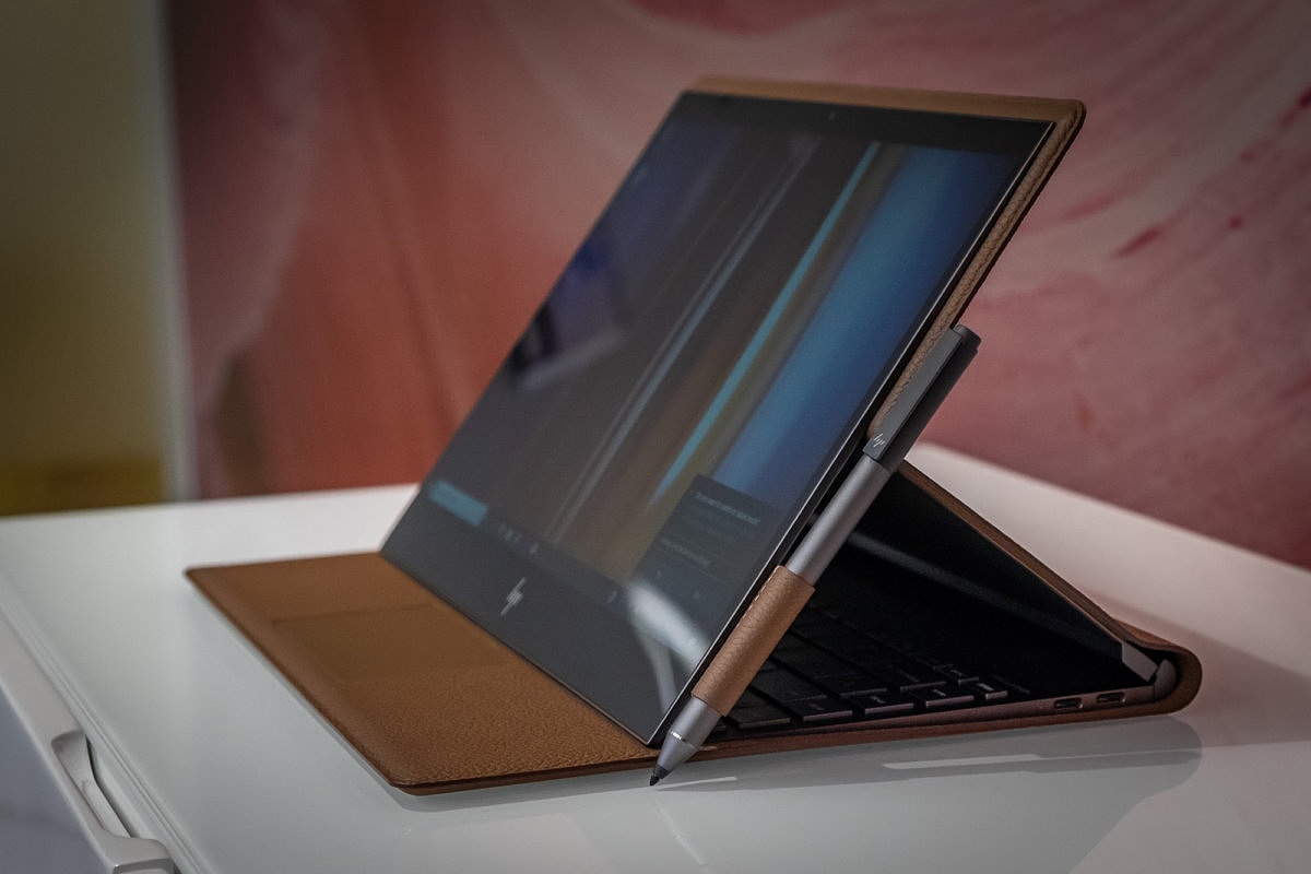 reddot，2019 red dot product design award，Notebook computer，Spectre Folio，