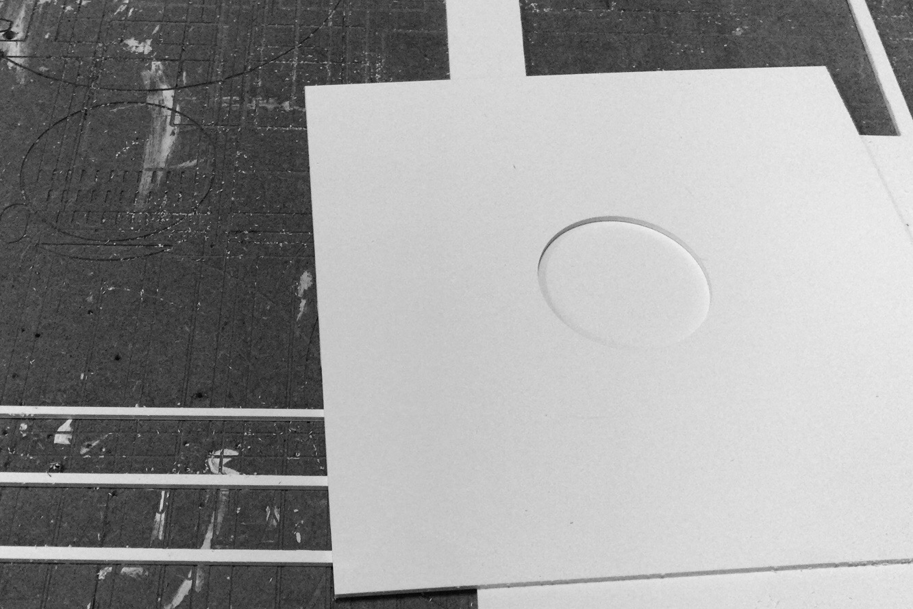 surface，Model making，Luminous watch，night，