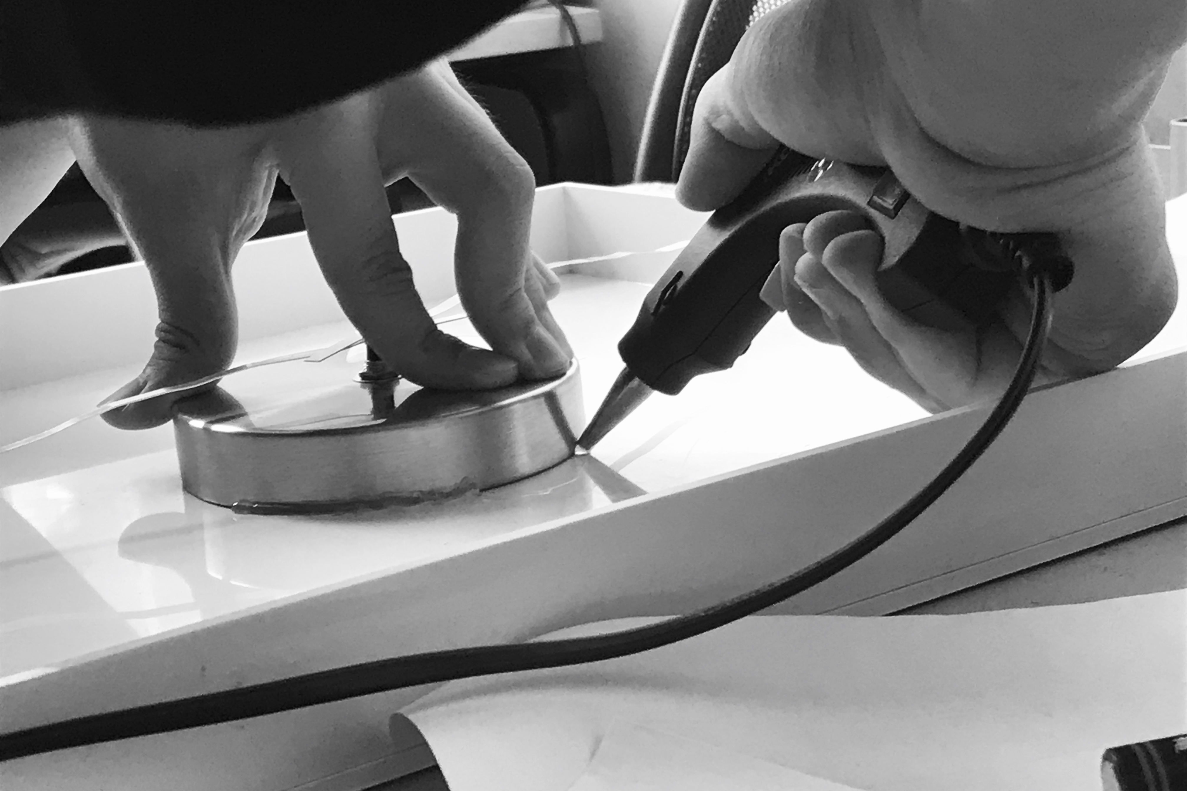 surface，Model making，Luminous watch，night，