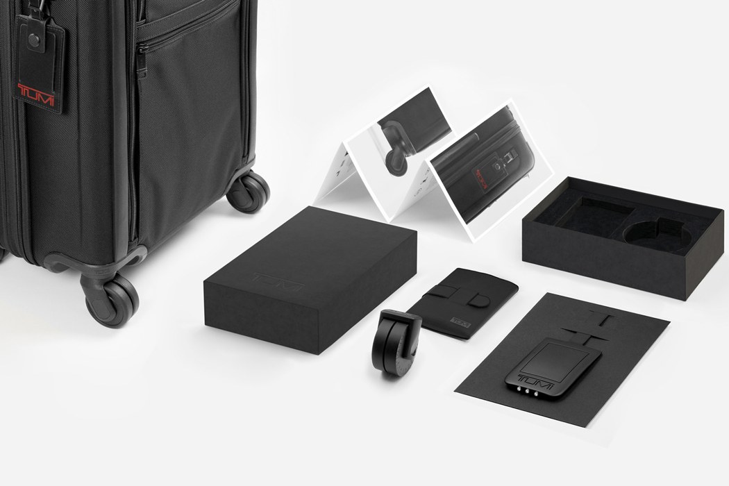 Flashlight，wallet，Rolling gauge，Tumi，