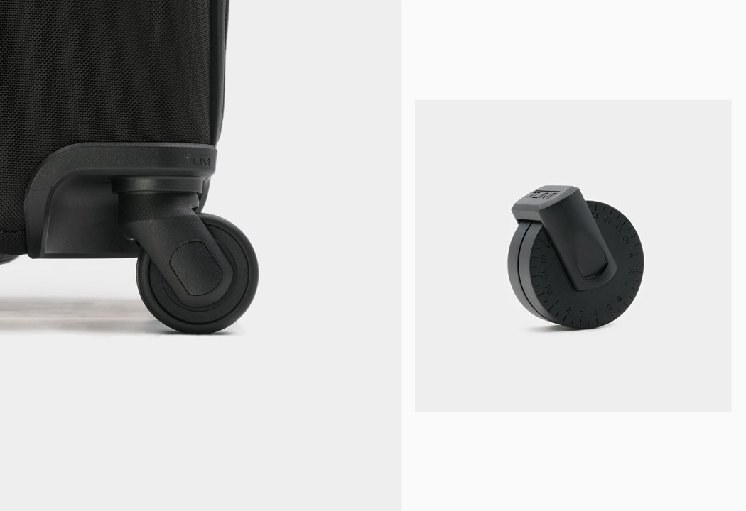 Flashlight，wallet，Rolling gauge，Tumi，