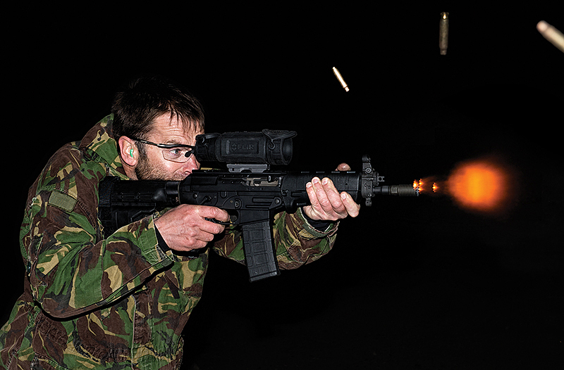 Sniper mirror，