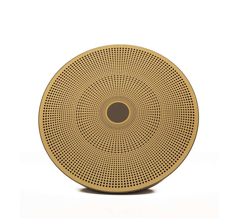 Mike young，chair，lamps and lanterns，