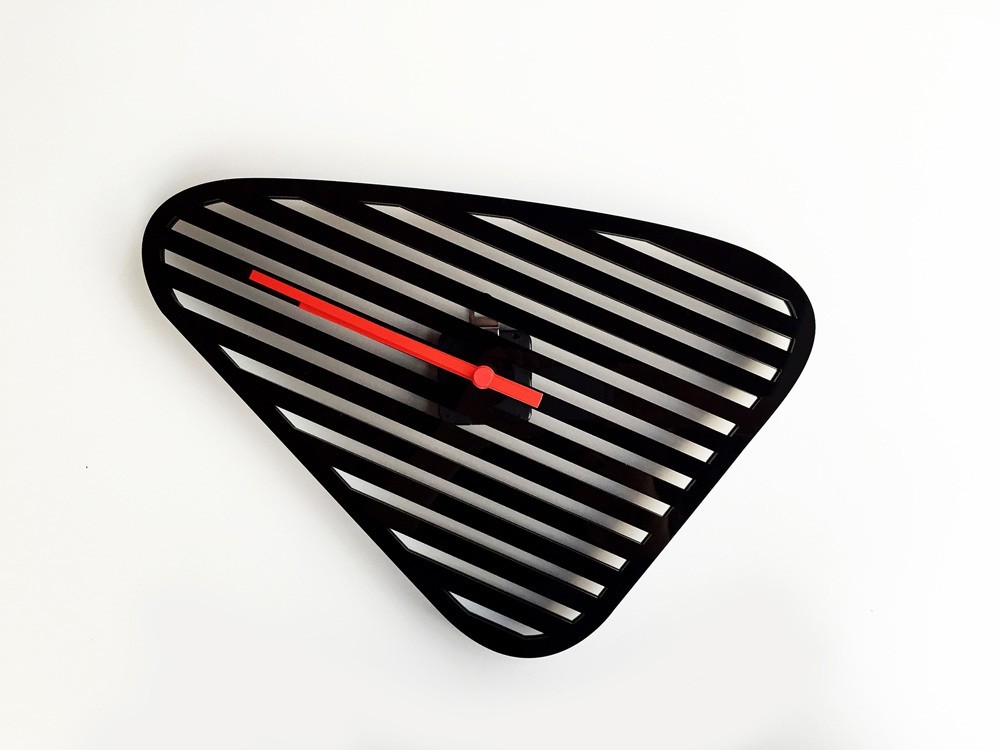 black and white，changeable，rotate，overlap，