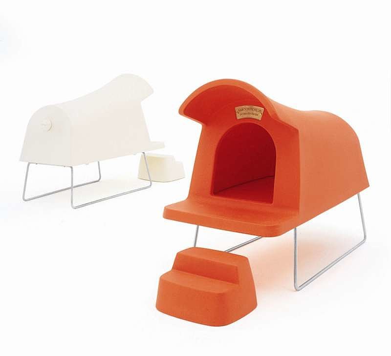 Mike young，chair，lamps and lanterns，