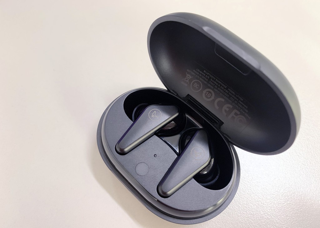 reddot，2019 red dot product design award，Wireless headset，TRACK Air，