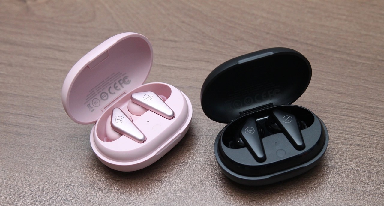 reddot，2019 red dot product design award，Wireless headset，TRACK Air，