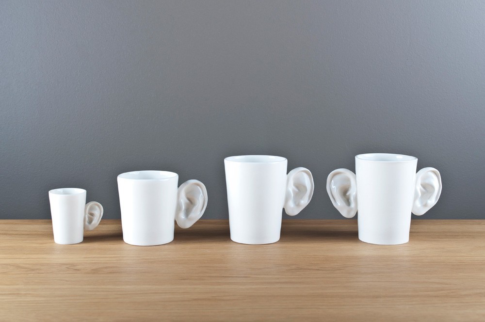 Porcelain，black and white，Ears，manual，