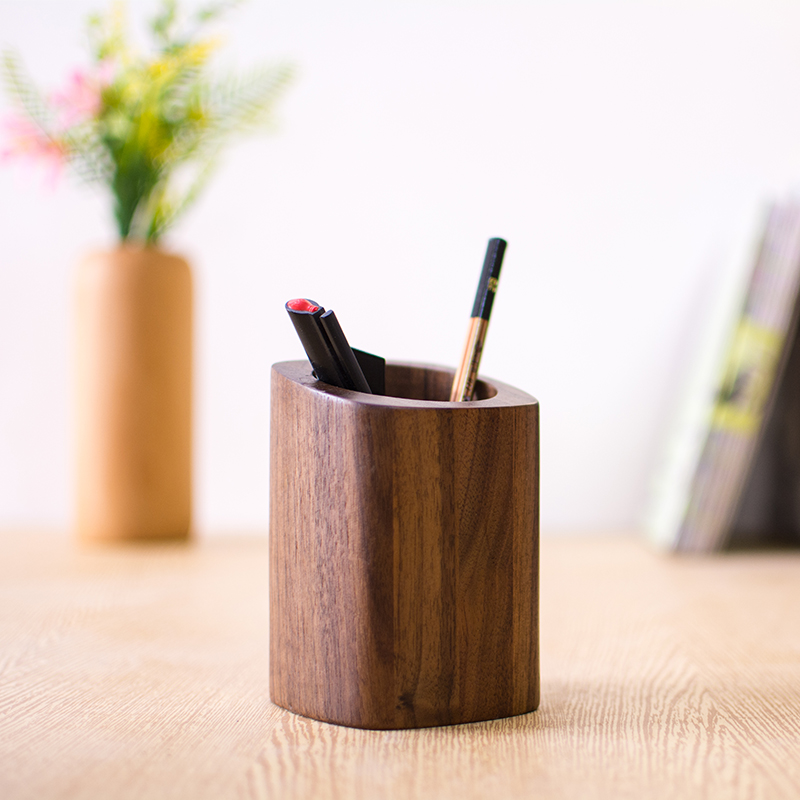Black walnut，Solid wood imported from North America，manual，woodwork，Solid wood household products，original，Ranga woodwork，Creative pen holder，