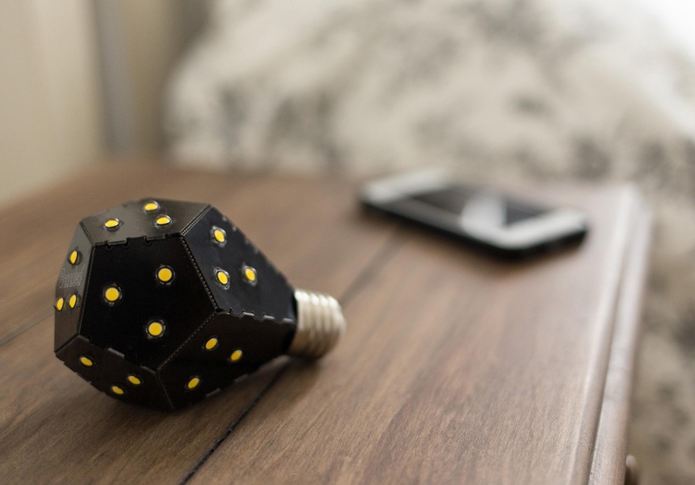 Controllable bulb，No dimmer switch is required，White black，Unique shape，