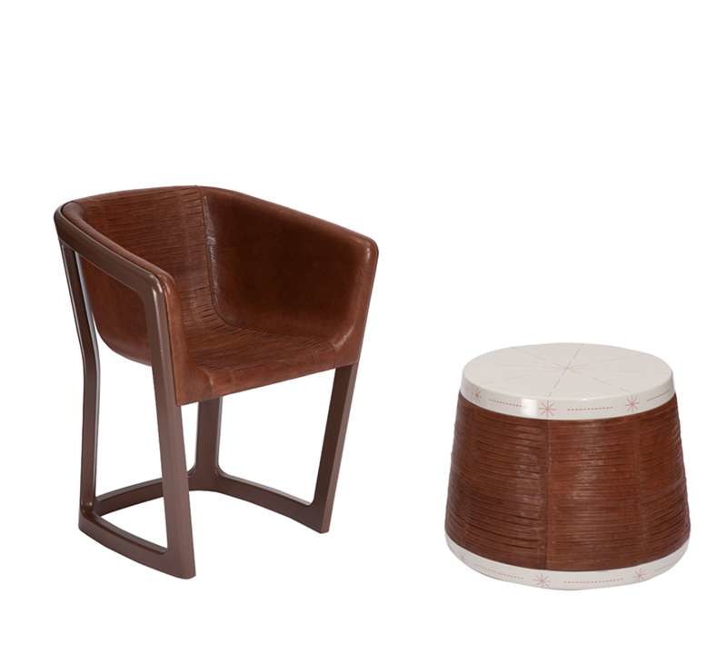 Mike young，chair，lamps and lanterns，