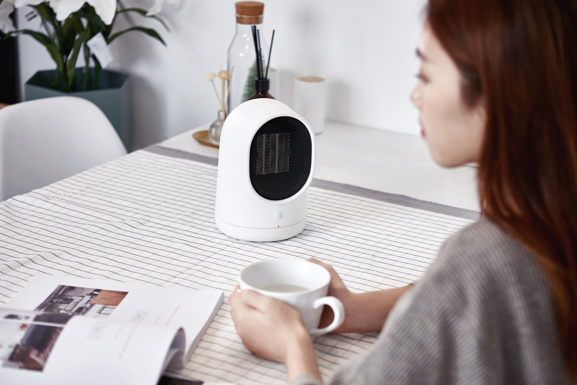 Object orientation，Air heater，stupid，lovely，winter，warm oneself，