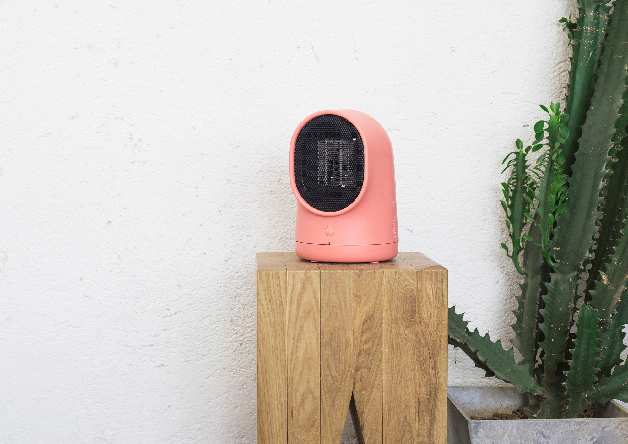 Object orientation，Air heater，stupid，lovely，winter，warm oneself，