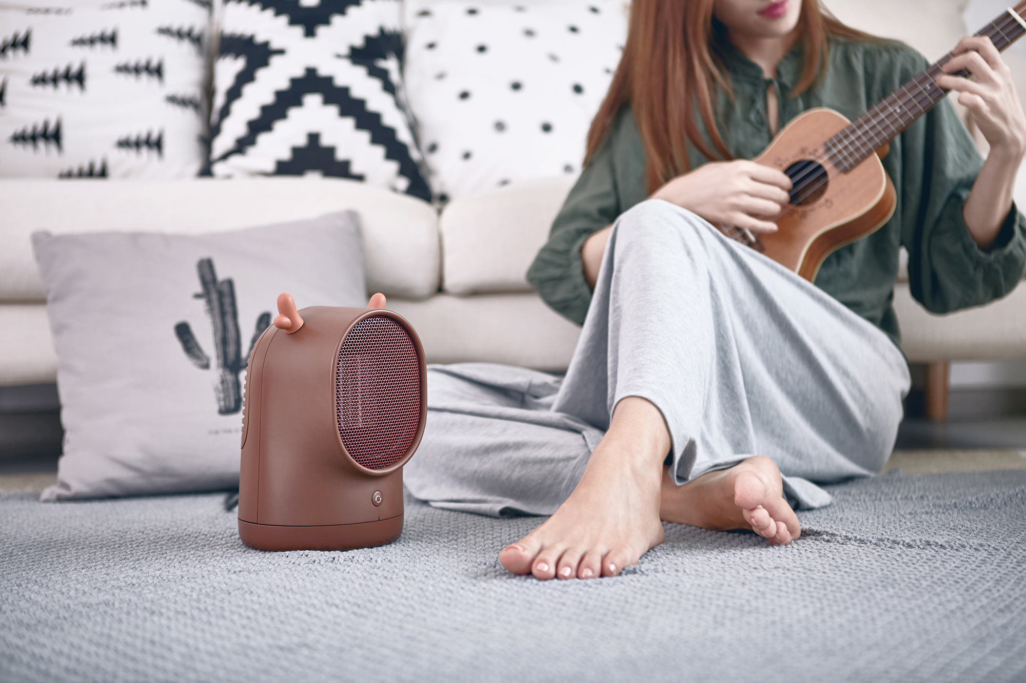 Object orientation，Air heater，stupid，lovely，winter，warm oneself，